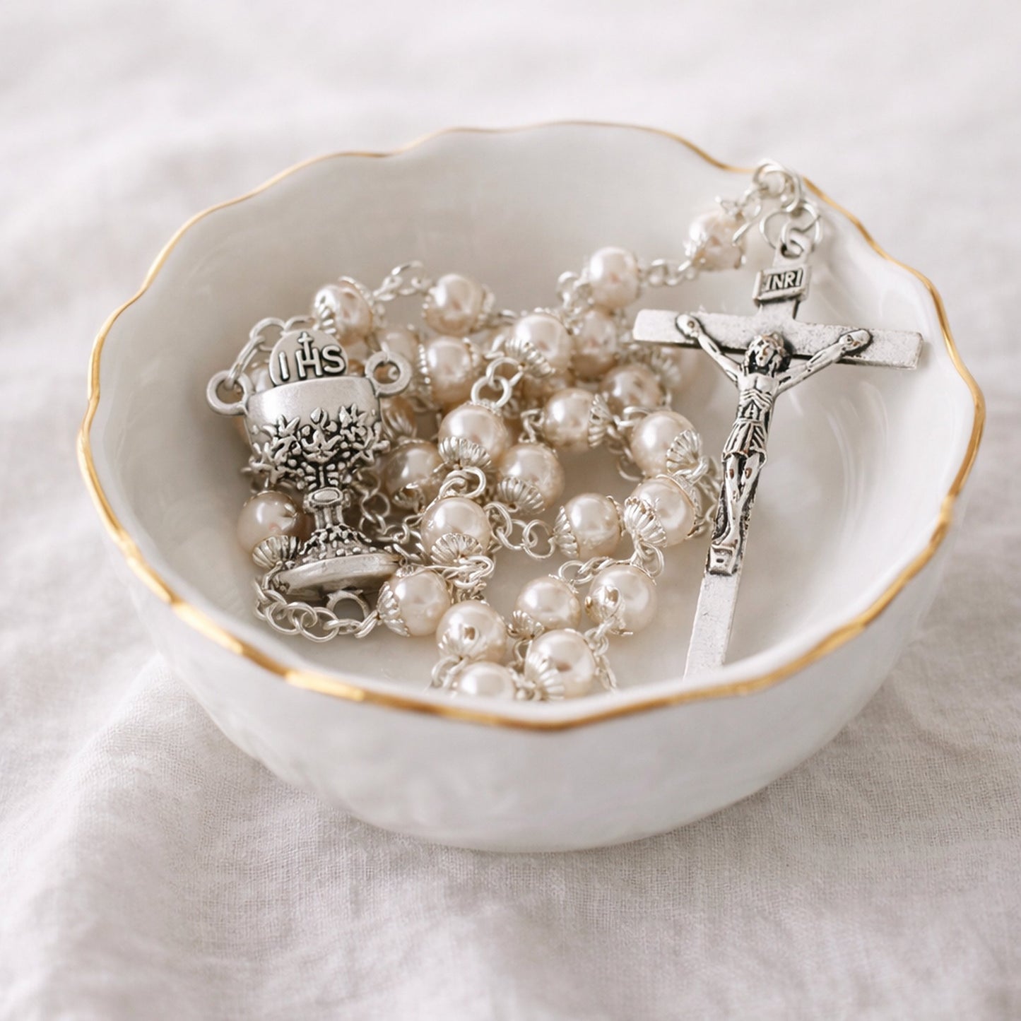 Rosenkranz zur Erstkommunion mit Perlen – klassisch & hochwertig