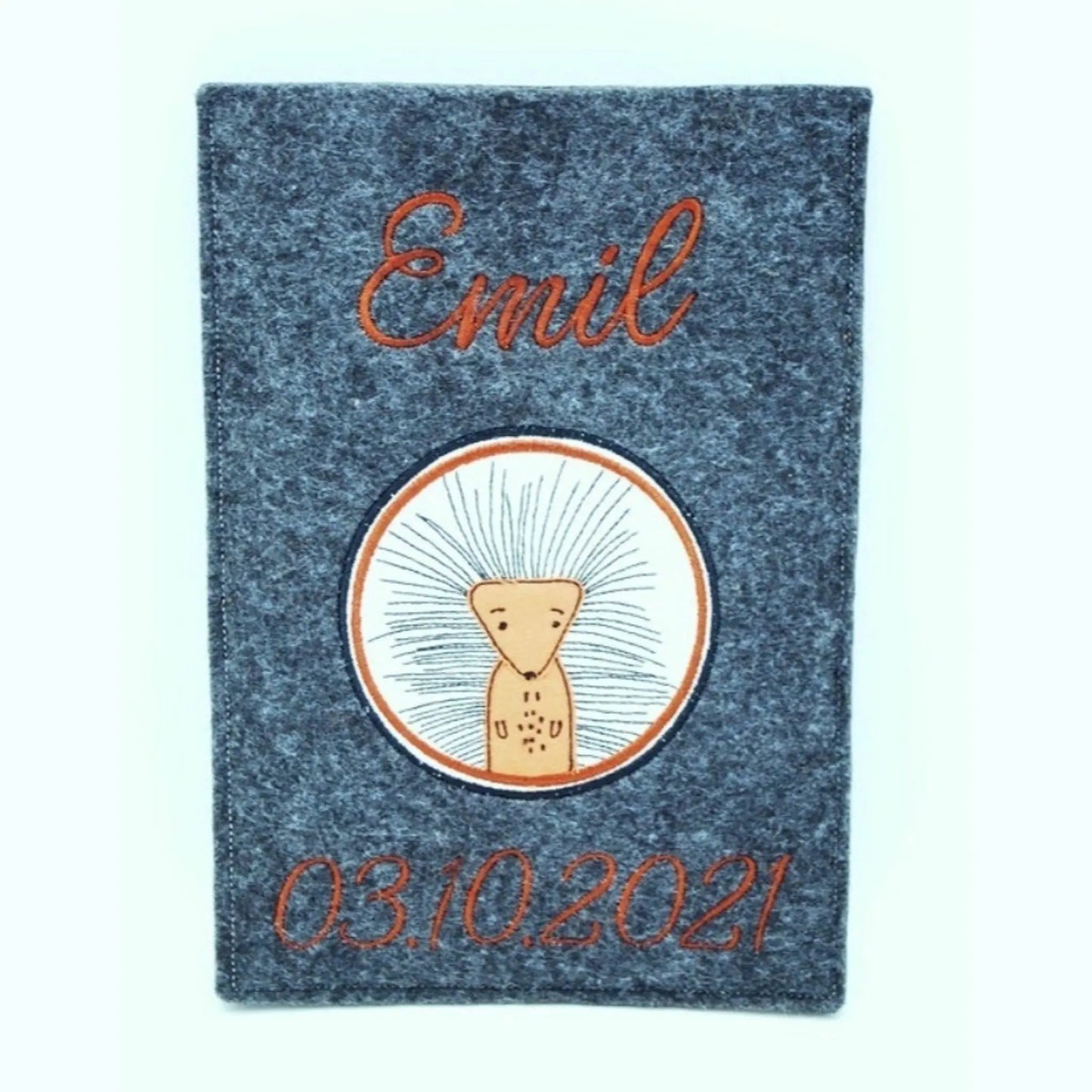 U-Hefthülle aus Filz – bestickt & personalisiert mit Stachelschwein Mein Shop