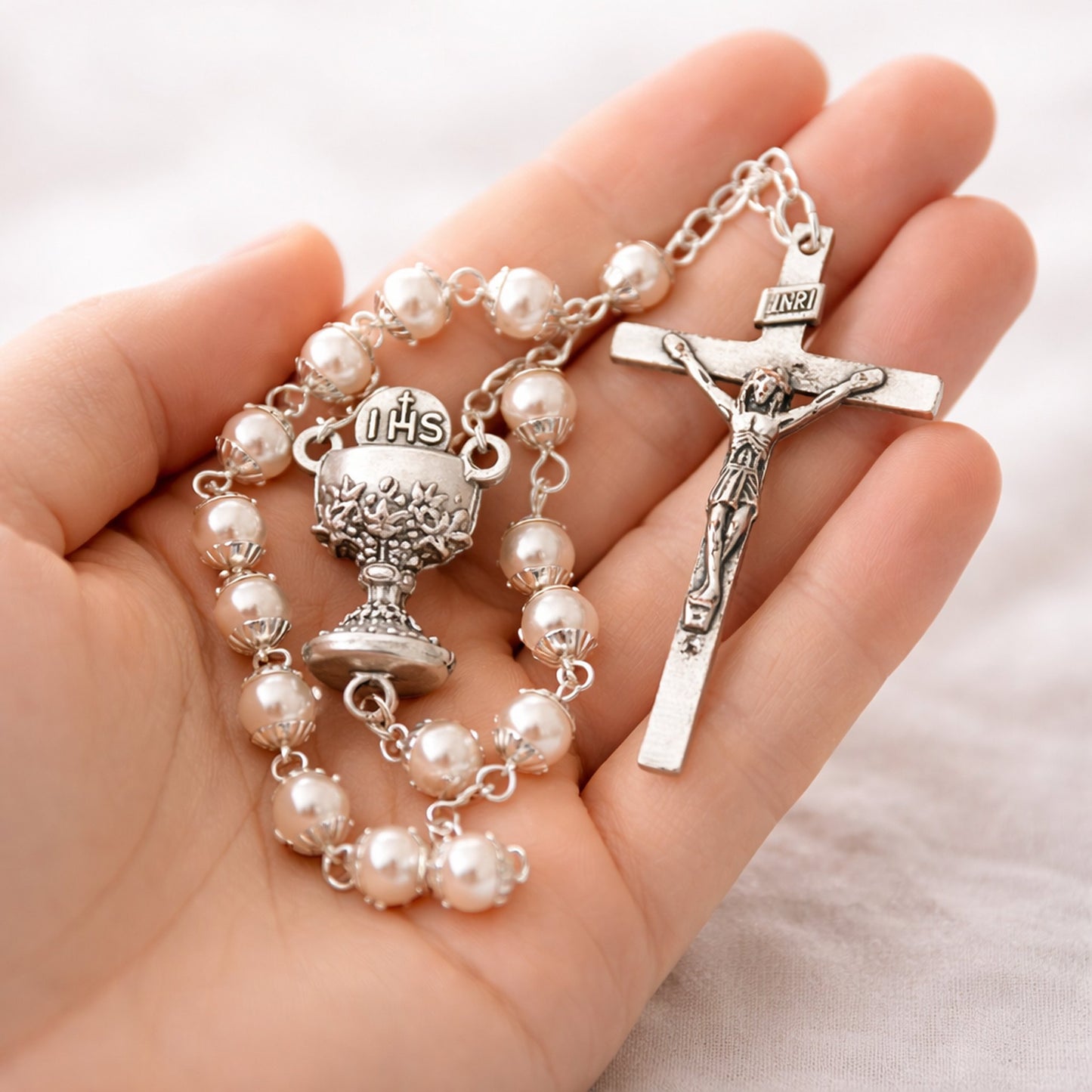 Rosenkranz zur Erstkommunion mit Perlen – klassisch & hochwertig