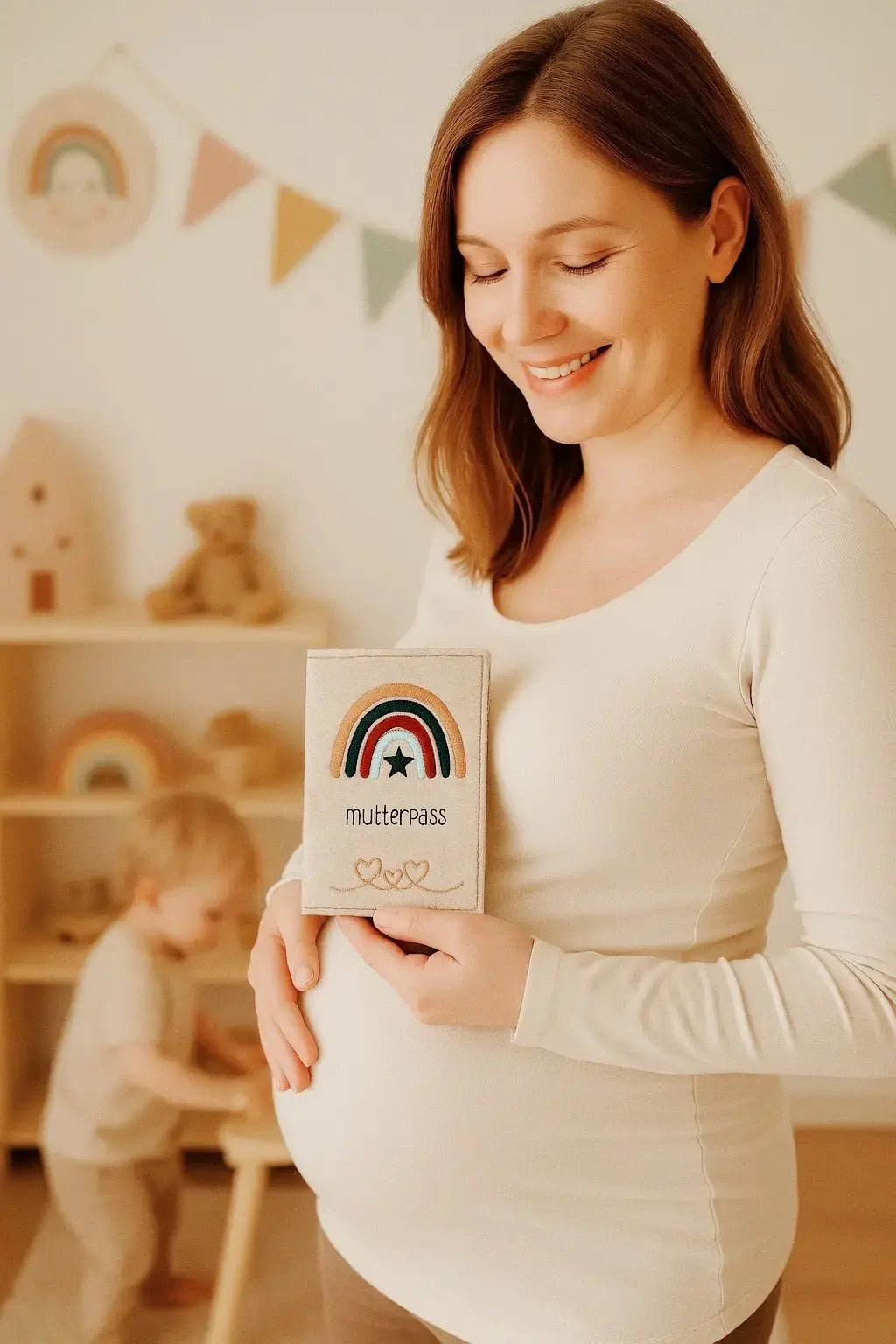 Mutterpasshülle Filz bestickt Regenbogen | Personalisiert mit Namen Mein Shop