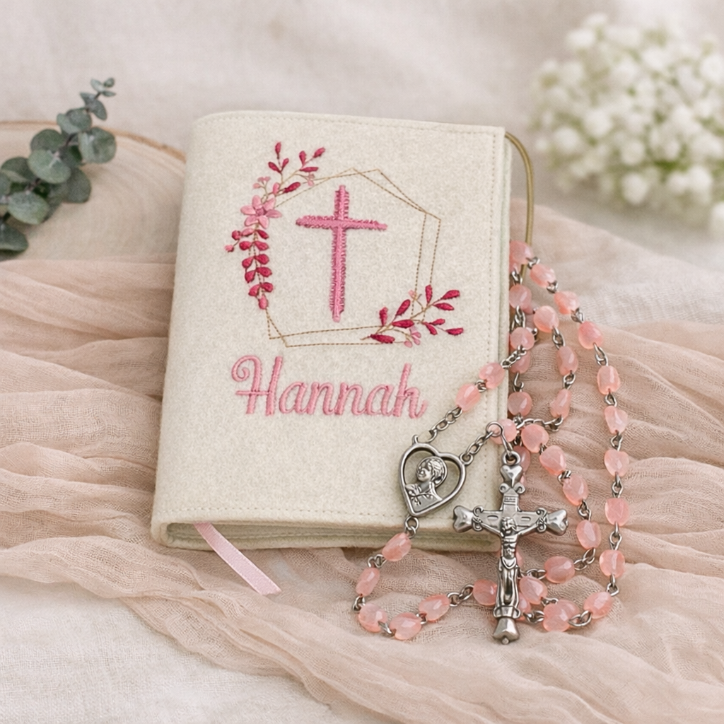 Rosenkranz zur Erstkommunion mit rosa Perlen in Herzform