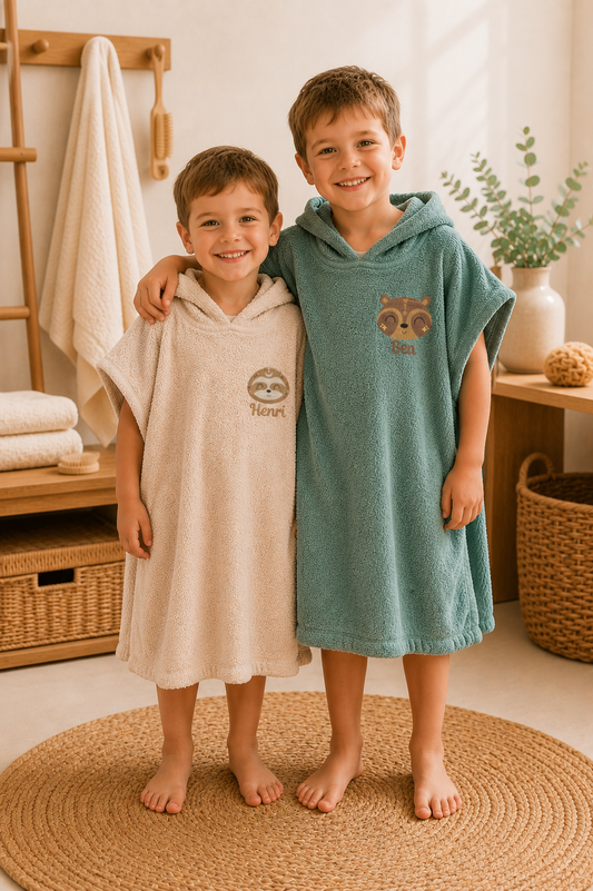 Personalisierter Badeponcho Boho Tiere mit Namen
