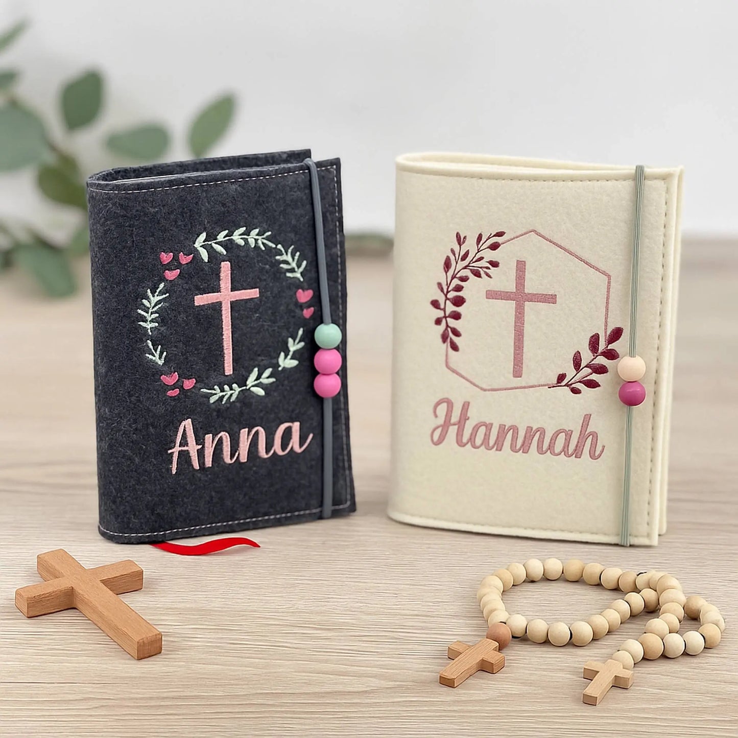 Gotteslobhülle zur Kommunion personalisiert und bestickt