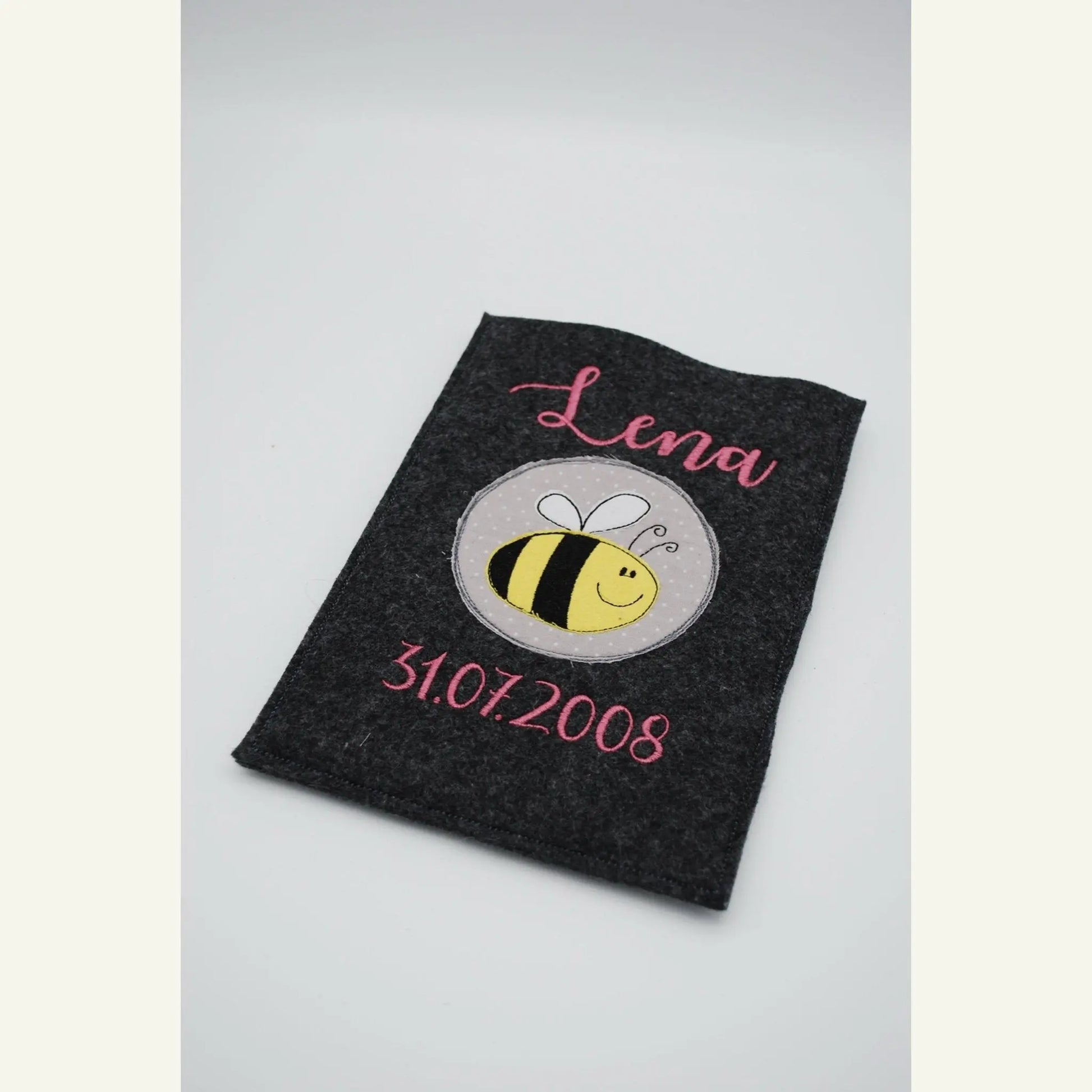 U-Hefthülle Filz personalisiert mit Tiermotiv | Geschenk Geburt & Taufe Mein Shop