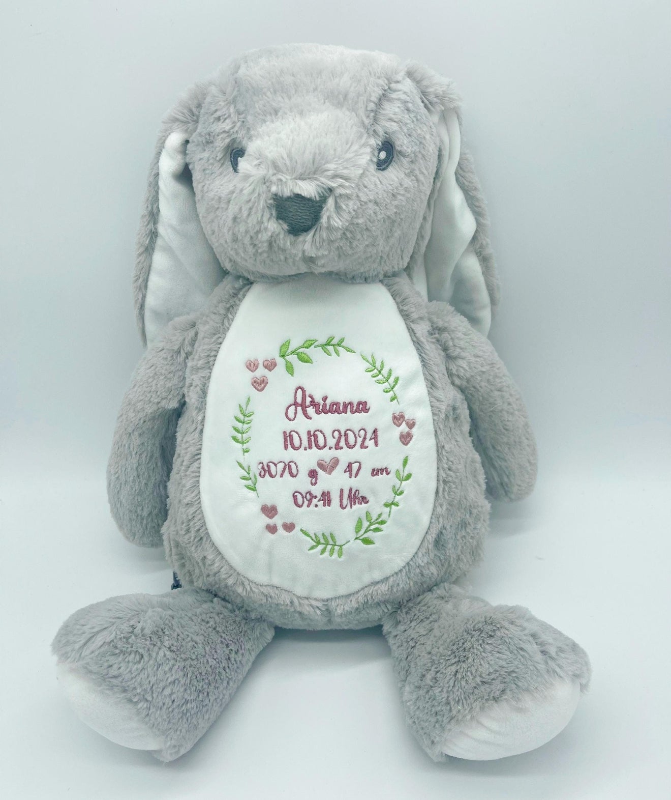 Geschenkidee Weihnachten bestickter Hase