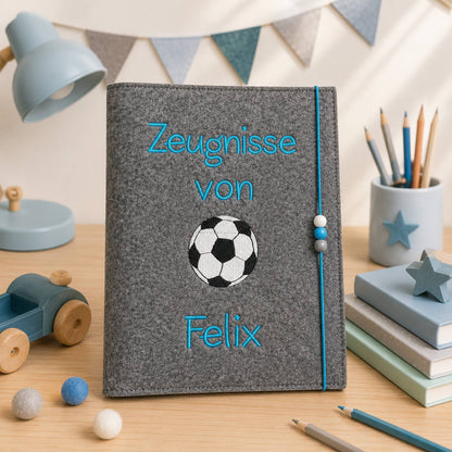 Personalisierte Zeugnismappe Junge mit Namen | Filz Zeugnishülle mit Dinosaurier, Monstertruck oder Fußball | Geschenk Einschulung