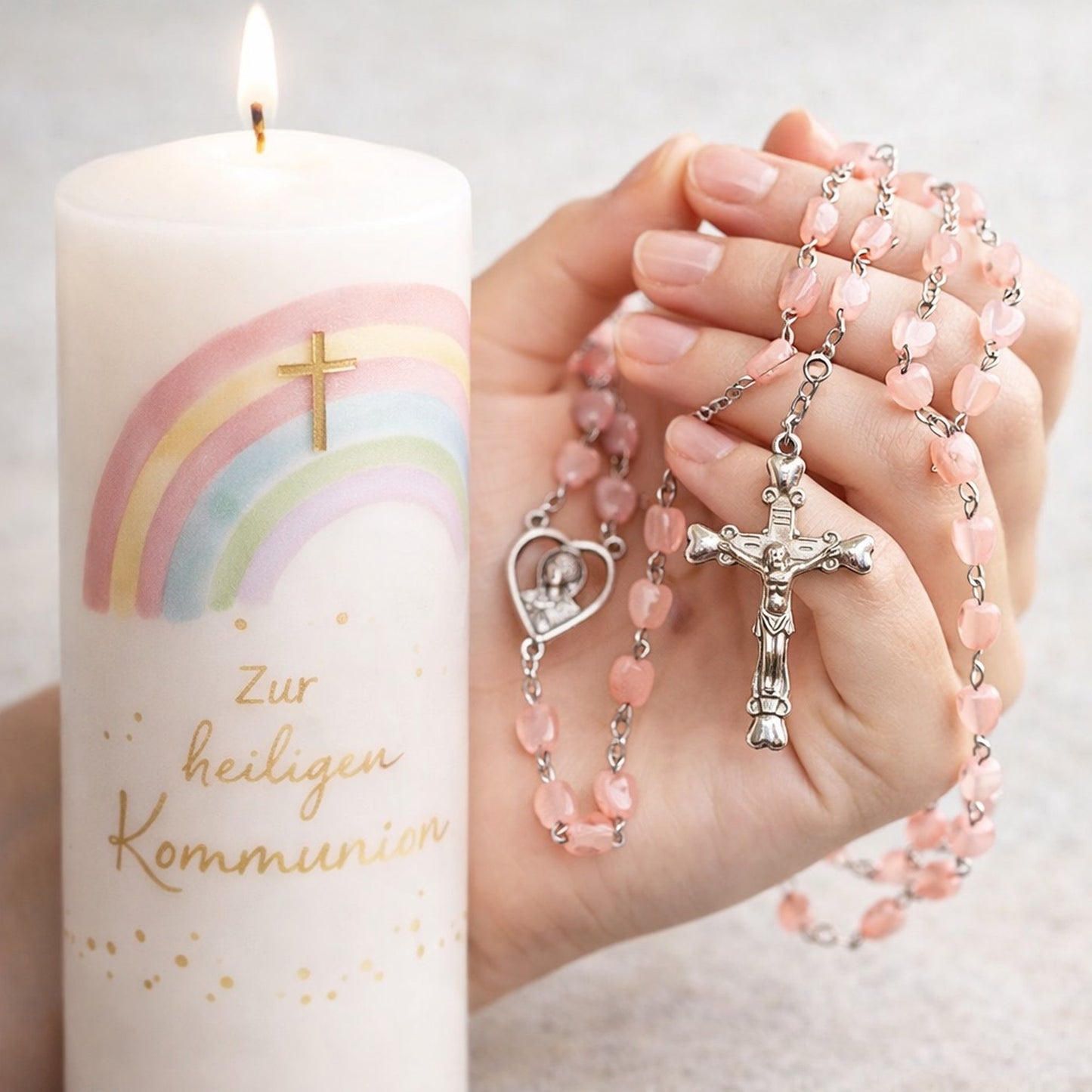 Rosenkranz zur Erstkommunion mit rosa Perlen in Herzform